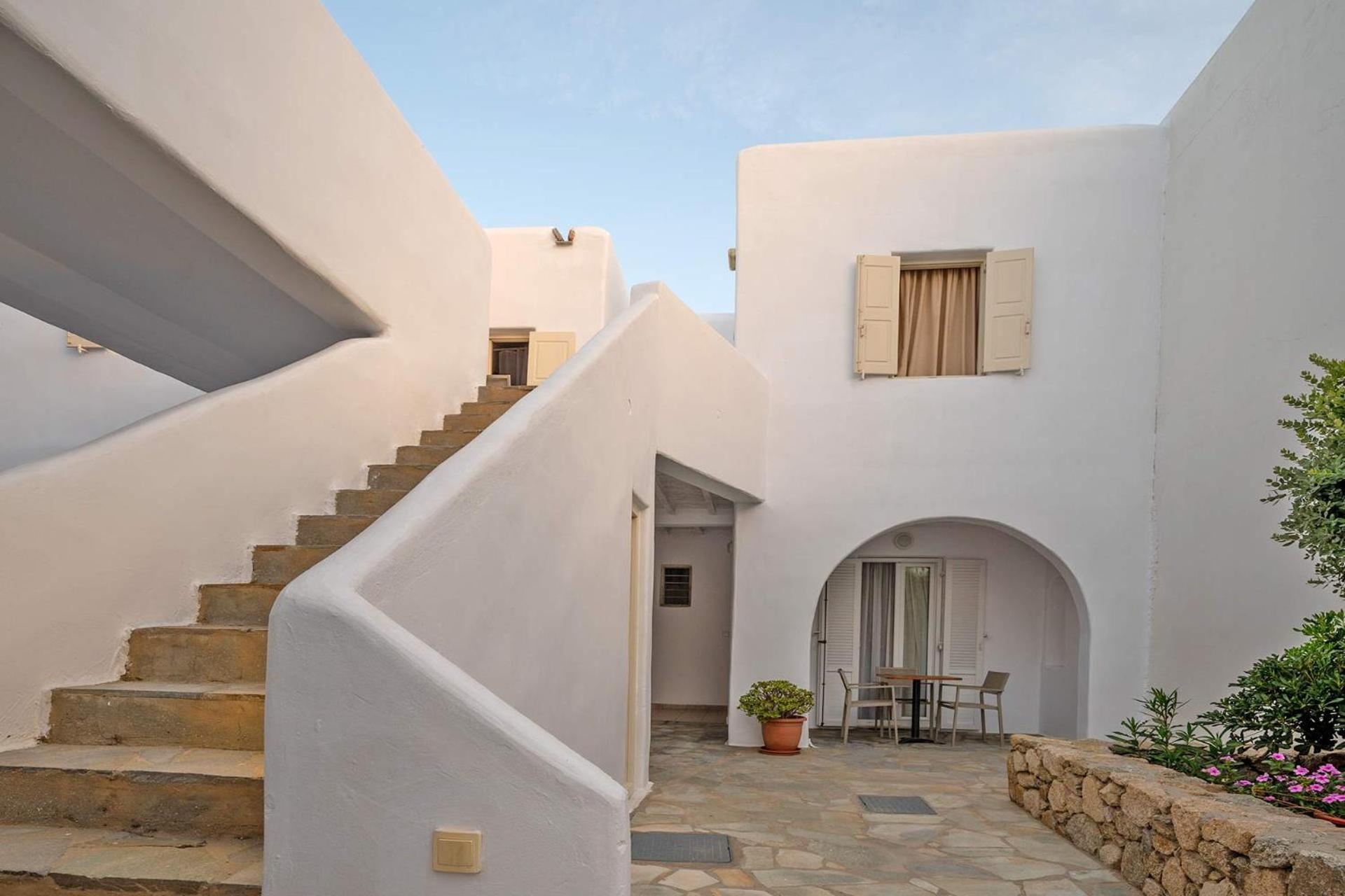 Twins Apartments By Mina Ornos  Bagian luar foto